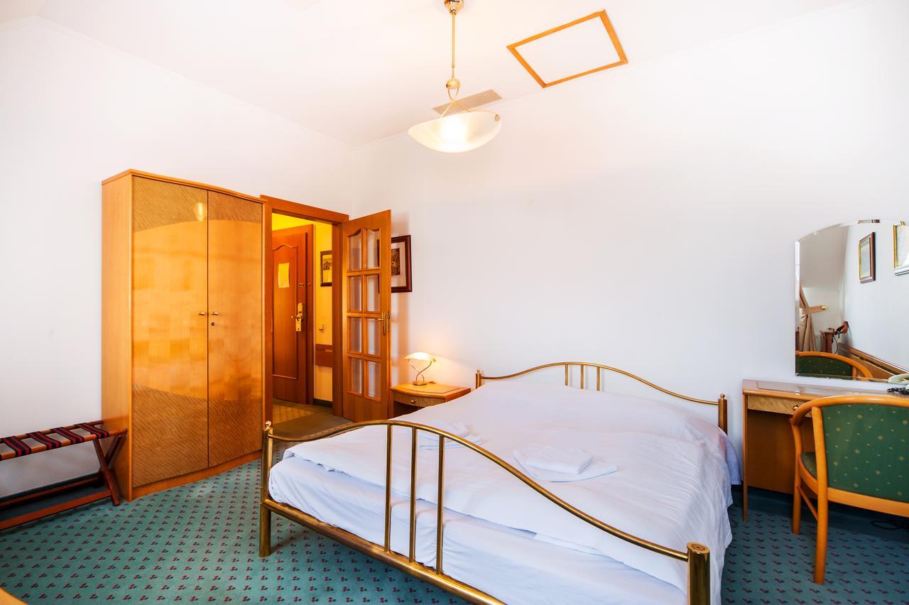 Villa Voyta ปราก ภายนอก รูปภาพ